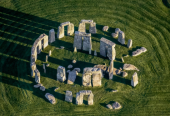 Ultimate UK Day Trip: Windsor Castle, Stonehenge & Bath From London